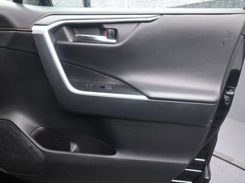 Used 2024 Toyota RAV4 Adventure image 28