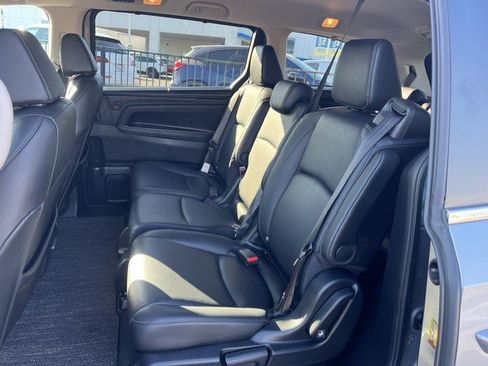 Certified 2025 Honda Odyssey EX-L image 10