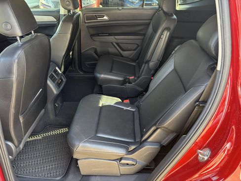 Used 2019 Volkswagen Atlas SE w/ Towing Package image 13