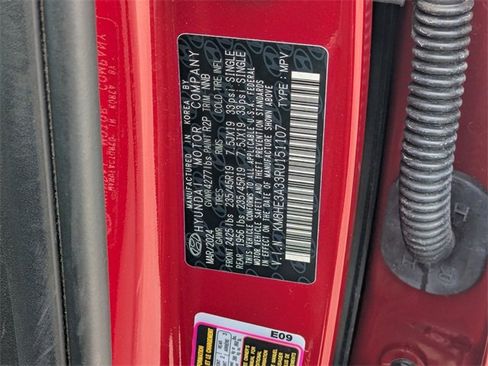 Used 2024 Hyundai Kona Limited image 36