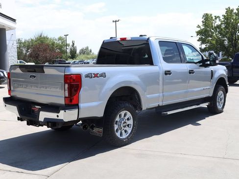 Used 2022 Ford F250 XLT w/ XLT Value Package AWD/4WD image 6