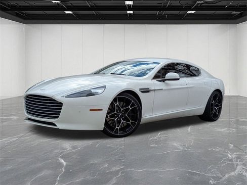 Used 2015 Aston Martin Rapide S image 1