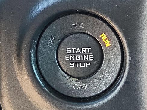 Used 2021 Jeep Wrangler Unlimited Rubicon image 21