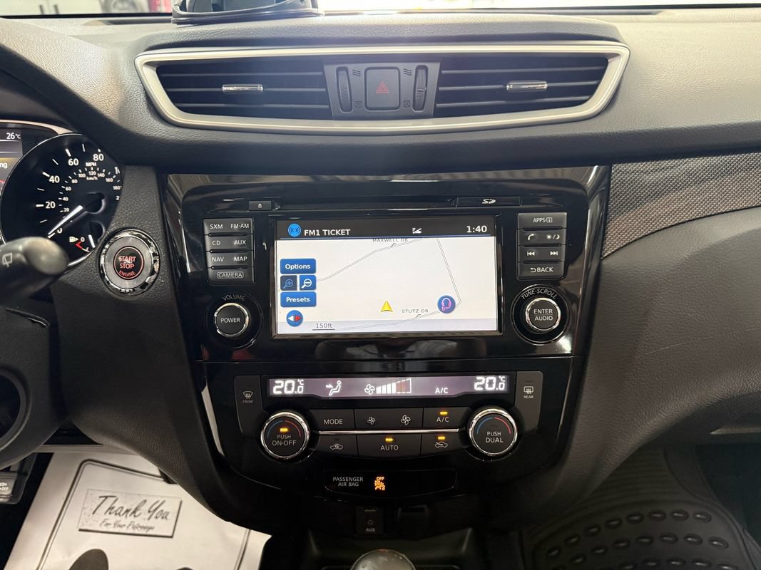 Used 2016 Nissan Rogue SL AWD/4WD image 23