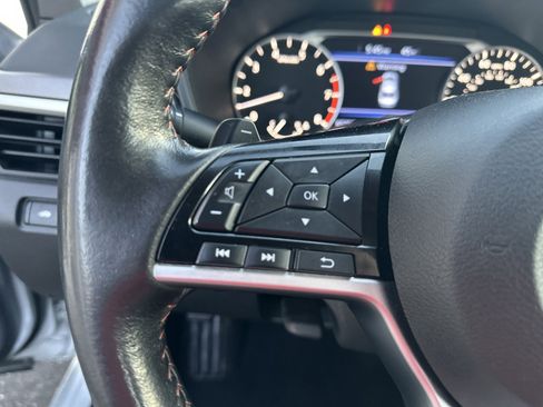 Used 2024 Nissan Altima 2.5 SR image 13