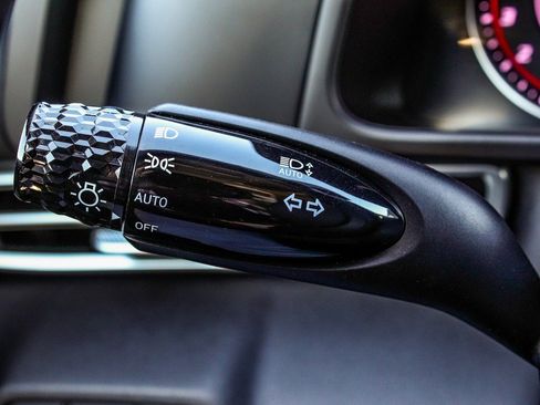 Used 2023 Hyundai Elantra SEL image 26