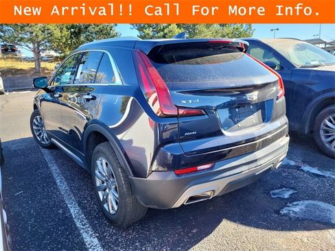 Used 2023 Cadillac XT4 Premium Luxury image 2