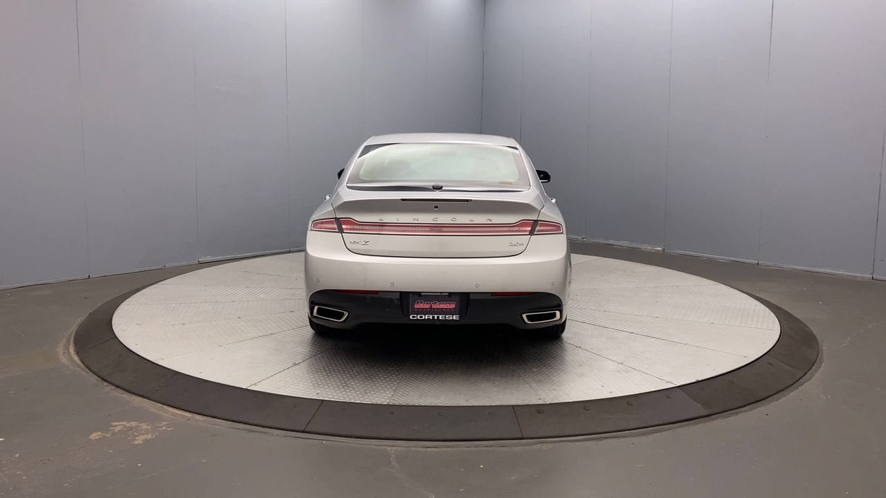 Used 2016 Lincoln MKZ Hybrid w/ Equipment Group 600A Reserve FWD image 4
