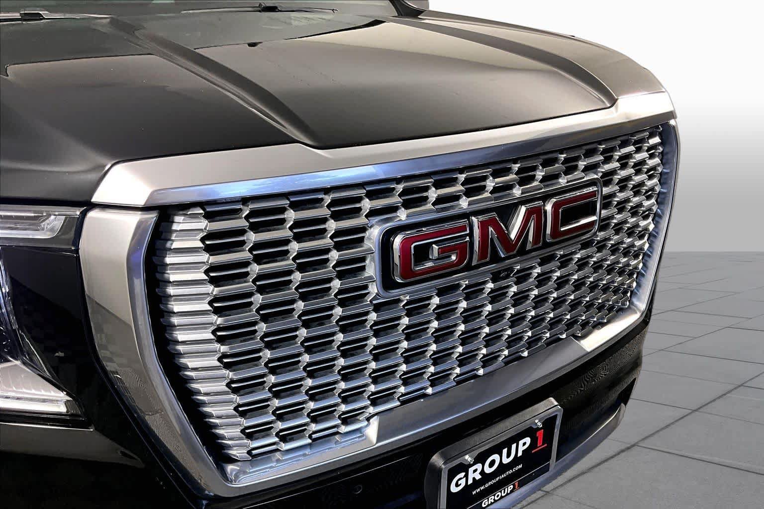 Used 2022 GMC Yukon Denali AWD/4WD image 28