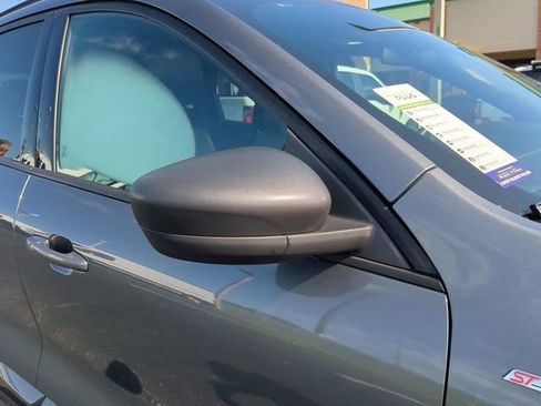 Used 2023 Ford Escape ST-Line image 12