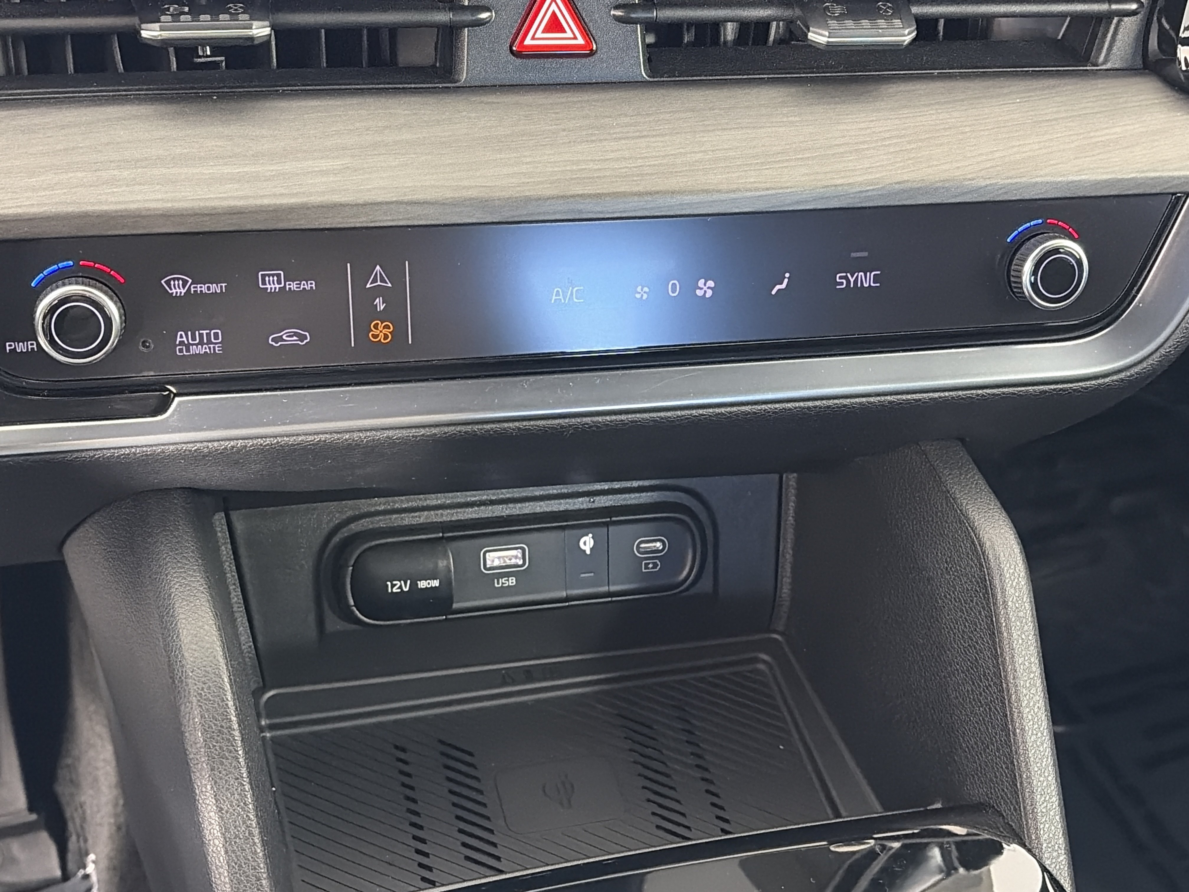 Certified 2024 Kia Sportage X-Line w/ X-Line Premium Package AWD/4WD image 25