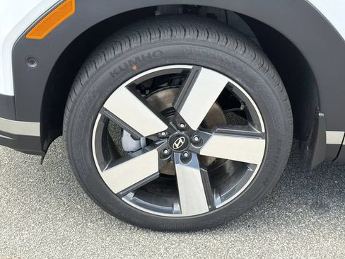 New 2026 Hyundai Santa Fe Limited FWD image 13