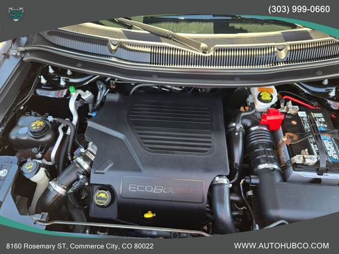 Used 2019 Ford Explorer Platinum AWD/4WD image 30