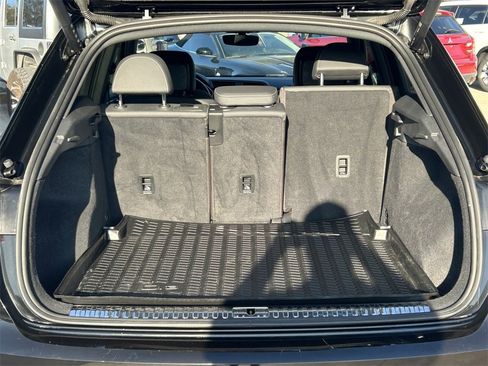 Used 2022 Audi Q3 2.0T Premium Plus image 16