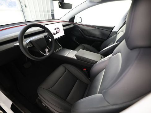 Used 2026 Tesla Model Y Long Range AWD/4WD image 15