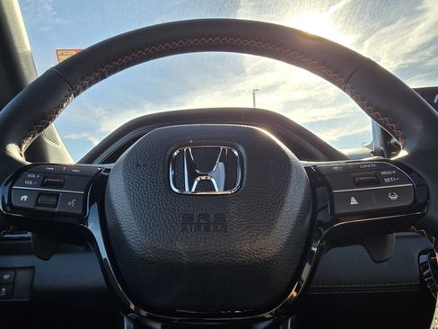 New 2025 Honda Pilot TrailSport image 30