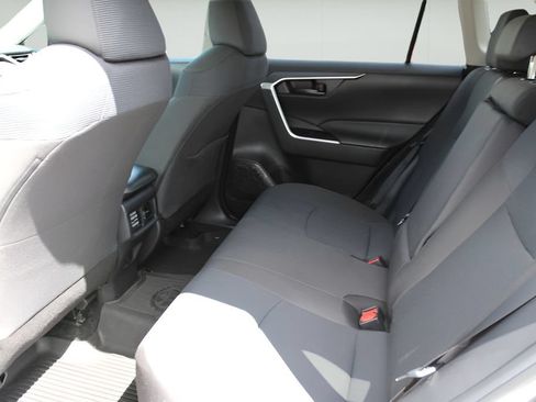 Used 2023 Toyota RAV4 LE AWD/4WD image 20