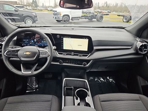 Certified 2025 Chevrolet Equinox LT image 22