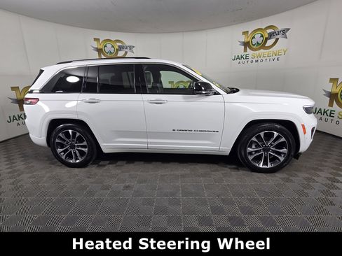 Certified 2023 Jeep Grand Cherokee Overland w/ Adv Protech Group III AWD/4WD image 11