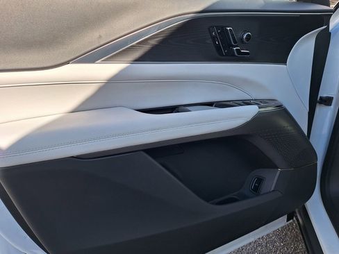 New 2026 Cadillac Lyriq Sport image 29