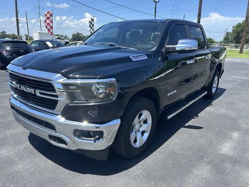 Used 2020 RAM 1500 Big Horn AWD/4WD image 1
