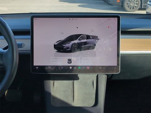 Used 2022 Tesla Model 3 Long Range image 19