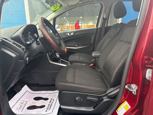 Used 2021 Ford EcoSport SE w/ SE Convenience Package image 11