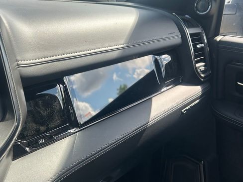 New 2025 RAM 3500 Limited image 22