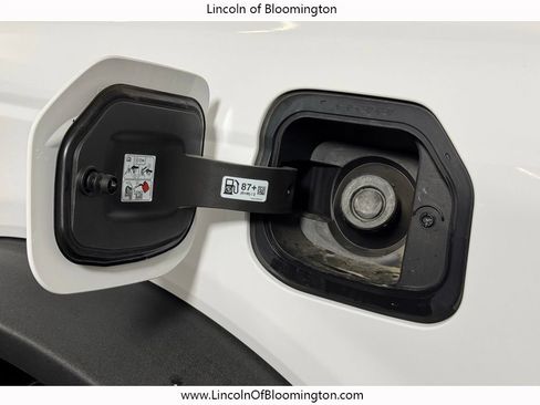 Used 2023 Ford Bronco Badlands w/ Sasquatch Package AWD/4WD image 28