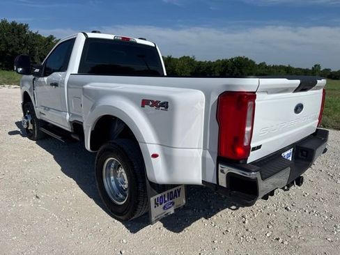 Used 2026 Ford F350 XL w/ FX4 Off-Road Package AWD/4WD image 4