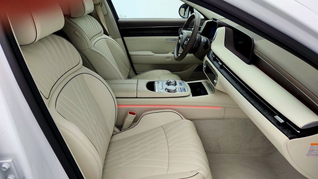 Used 2023 Genesis G90 3.5T AWD/4WD image 23