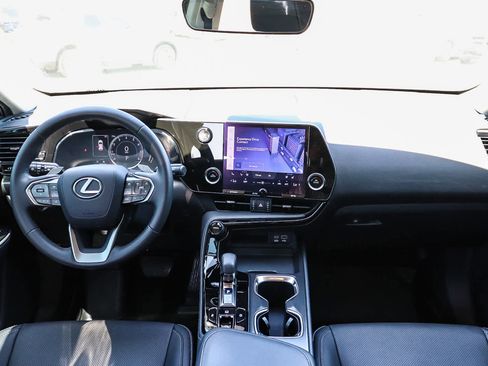 Used 2024 Lexus NX 250 FWD w/ Towing Package (2000 Lbs) image 10