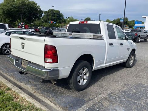 Used 2019 RAM 1500 Tradesman w/ Chrome Appearance Group RWD image 7