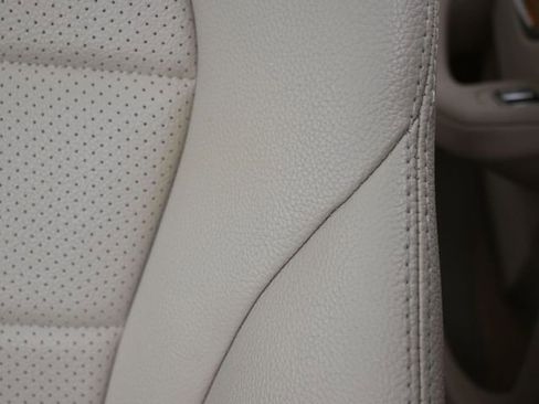 Used 2021 Mercedes-Benz GLC 300 GLC 300 image 12