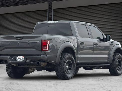 Used 2018 Ford F150 Raptor w/ Equipment Group 802A Luxury AWD/4WD image 4