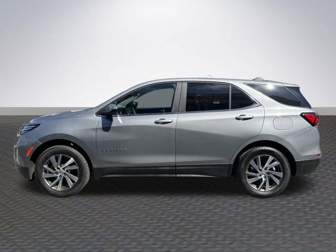 Used 2024 Chevrolet Equinox LT w/ LPO, Floor Liner Package AWD/4WD image 4