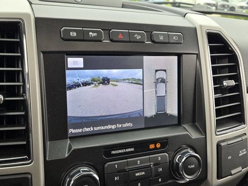 Used 2021 Ford F250 Lariat AWD/4WD image 29