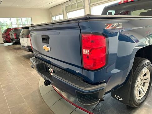 Used 2017 Chevrolet Silverado 1500 LT w/ All Star Edition AWD/4WD image 7