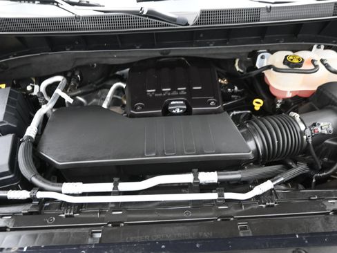 Used 2023 Chevrolet Silverado 1500 LT AWD/4WD image 21