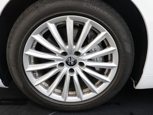 Used 2022 Alfa Romeo Giulia Sprint image 26