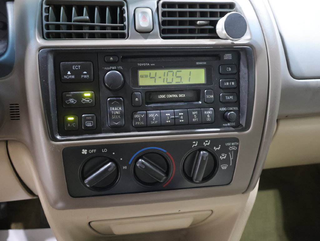 Used 1999 Toyota Avalon XL w/ PWR Seat Pkg FWD image 6