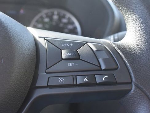 Used 2025 Nissan Sentra S image 16