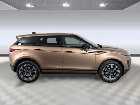 Used 2026 Land Rover Range Rover Evoque S AWD/4WD image 8