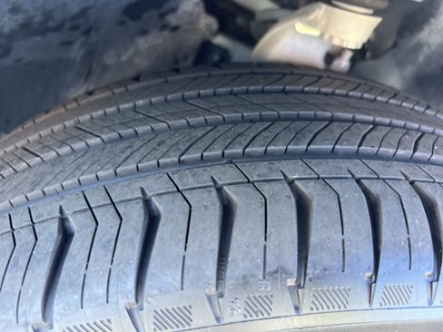 Certified 2025 Mercedes-Benz GLC 300 4MATIC image 12