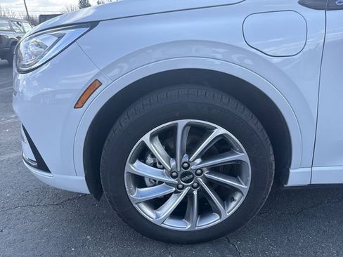 Used 2025 Lincoln Corsair Grand Touring w/ Equipment Group 302A image 21