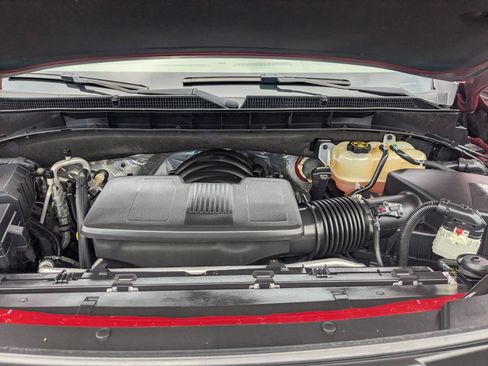 Used 2022 GMC Yukon Denali RWD image 36