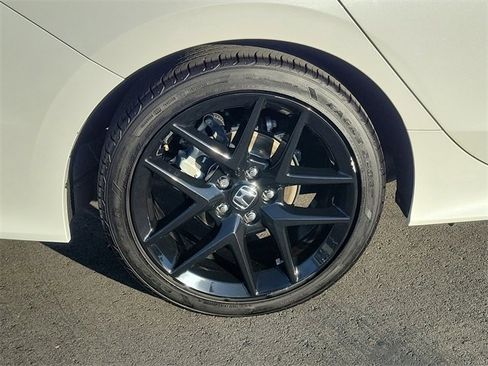 Certified 2023 Honda Civic Sport image 6