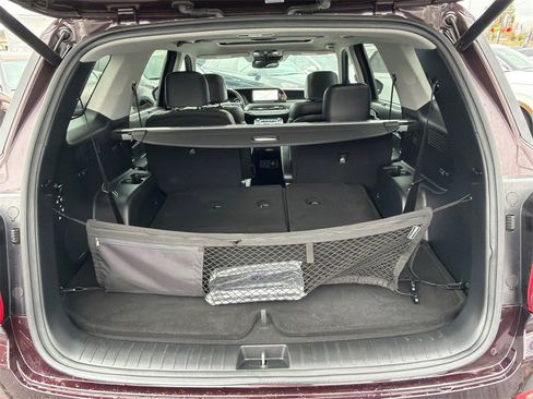 Used 2021 Hyundai Palisade Limited image 18