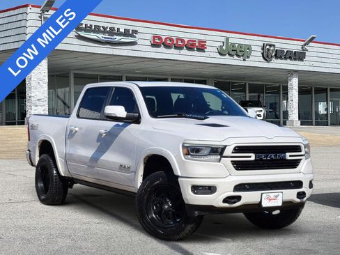Used 2019 RAM 1500 Laramie image 1