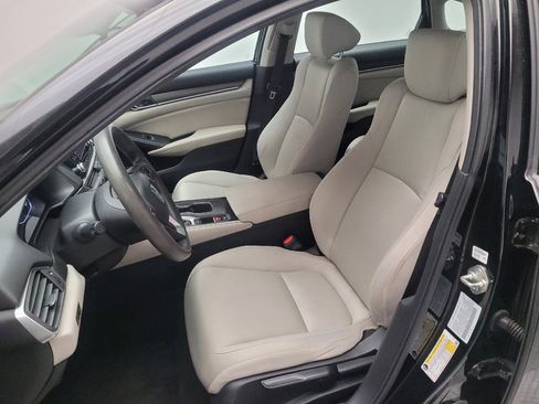 Used 2018 Honda Accord LX image 17